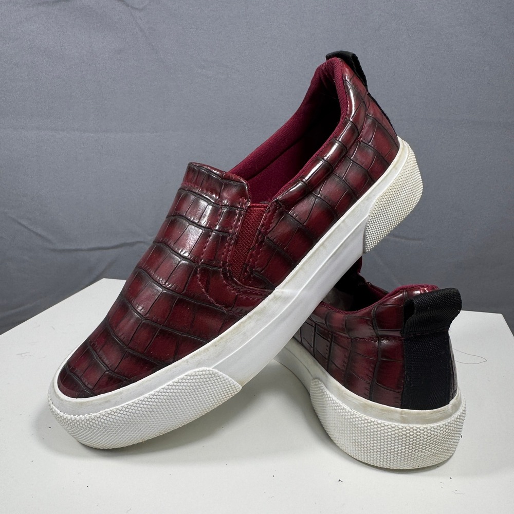 Jenn Ardor CL1808008 Women Size 6.5 Burgundy Croc Print Slip On Sneaker Loafers